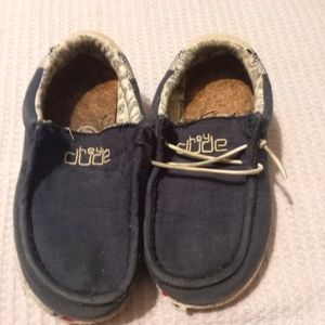 Childs size 11 Hey Dude's